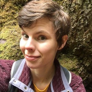 Meet your Posher, Rebecca